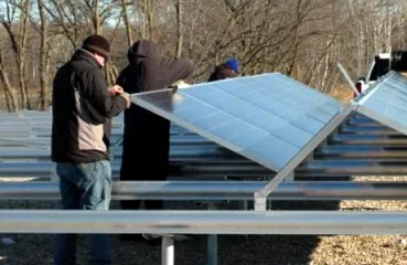 Solar community garden now installed at LREC HQ