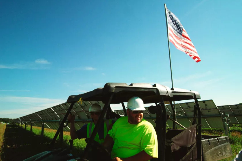 Solar worker in North Branch, MN